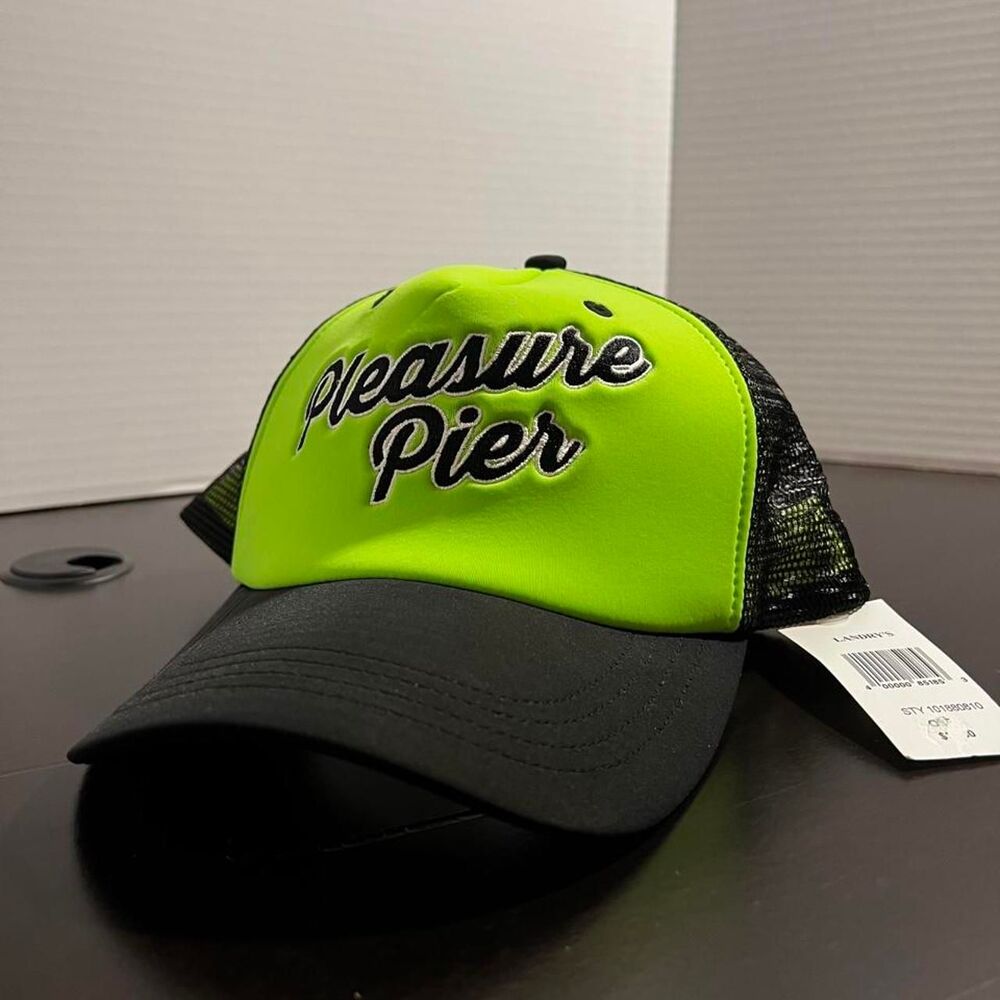 NWT Neon Green Pleasure Pier Foam Trucker Hat - Y2K Style Snapback